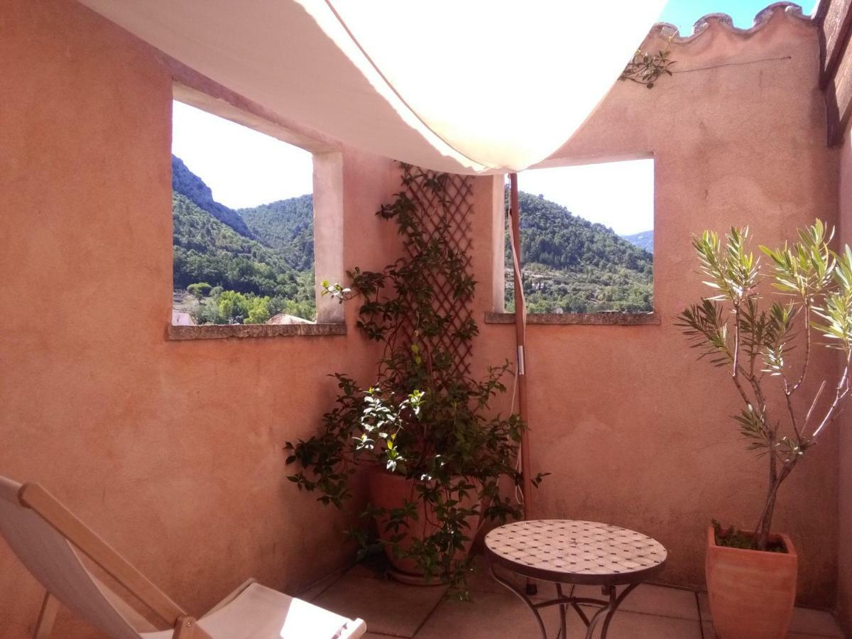 La Maison Derriere La Fontaine Buis-les-Baronnies Kültér fotó